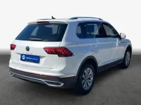 Gebraucht VW Tiguan Elegance 150 PS (110 kW) 2022 Weiß SUV