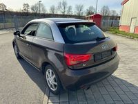 gebraucht Audi A1 *A1*ambition*NAVI*STZGH*SCHECKEFT*