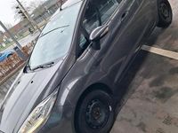 Gebraucht Ford Fiesta Celebration 82 PS (60 kW) 2017 Grau Kleinwagen