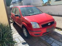 Gebraucht Ford Fusion 59 PS (43 kW) 2003 Rot Kleinwagen