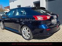 Gebraucht Mitsubishi Lancer Sportback 150 PS (110 kW) 2014 Tansanitblau (p) Limousine