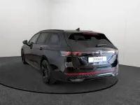 Gebraucht VW Passat R-line 193 PS (141 kW) 2026 Schwarz Kombi