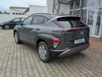 Gebraucht Hyundai Kona Trend 139 PS (102 kW) 2025 Ecotronic grey SUV
