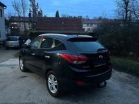 Gebraucht Hyundai ix35 136 PS (100 kW) 2012 Schwarz SUV