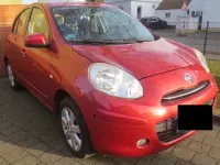 Gebraucht Nissan Micra 80 PS (58 kW) 2012 Rot Kleinwagen