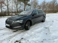Gebraucht Skoda Superb Style 150 PS (110 kW) 2023 Schwarz Kombi