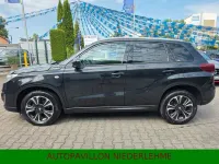 Gebraucht Suzuki Vitara 140 PS (102 kW) 2019 Schwarz SUV