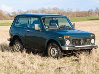Gebraucht Lada niva 82 PS (60 kW) 2009 Grün SUV