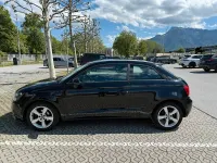 Gebraucht Audi A1 86 PS (63 kW) 2011 Schwarz Kleinwagen