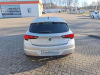 Gebraucht Opel Astra Innovation 150 PS (110 kW) 2016 Argon silber/ice silver (m2) Kleinwagen