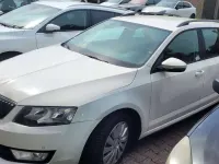 Gebraucht Skoda Octavia Ambition 150 PS (110 kW) 2014 Weiß Kombi