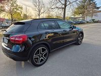 Gebraucht Mercedes GLA220 Edition 184 PS (135 kW) 2019 Schwarz SUV
