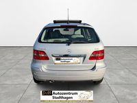 Gebraucht Mercedes B200 140 PS (102 kW) 2007 Silber Van / Kleinbus