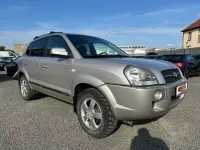 Gebraucht Hyundai Tucson GLS 141 PS (103 kW) 2006 Warm silver SUV