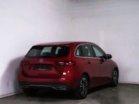 Neu Mercedes B180 136 PS (100 kW) 2025 Manufaktur lack manufaktur patagonienrot metallic Van / Kleinbus