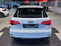 Gebraucht Audi A3 Sport 190 PS (139 kW) 2019 Weiß Limousine