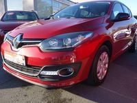 Gebraucht Renault Mégane LIMITED 110 PS (80 kW) 2015 Rot Limousine