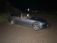Gebraucht BMW 318 143 PS (105 kW) 2005 Blau Kombi