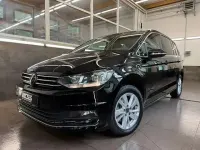 Gebraucht VW Touran Highline 150 PS (110 kW) 2023 Schwarz Van / Kleinbus