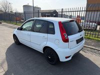 Gebraucht Ford Fiesta 80 PS (58 kW) 2008 Weiß Kleinwagen