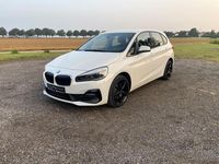 Gebraucht BMW 220 Sport Line 192 PS (141 kW) 2019 Alpinweiss 3 Kombi