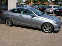 Gebraucht Mercedes C180 156 PS (114 kW) 2011 Silber Coupé