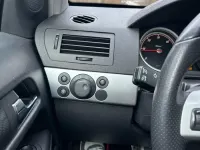 Gebraucht Opel Astra 120 PS (88 kW) 2007 Grau Limousine