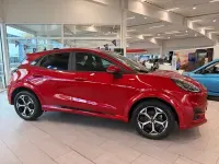 Gebraucht Ford Puma ST-Line X 155 PS (114 kW) 2025 Fantastic red metallic (rot) SUV
