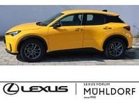 Neu Lexus LBX 136 PS (100 kW) 2025 Silber (platinsilber) SUV