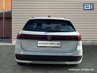 Gebraucht VW Passat R 150 PS (110 kW) 2024 Weiß pure white Kombi