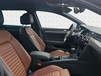 Gebraucht VW Passat Elegance 272 PS (200 kW) 2020 Uranograu Kombi
