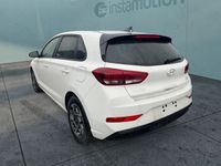 Neu Hyundai i30 101 PS (74 kW) 2025 Weiß
