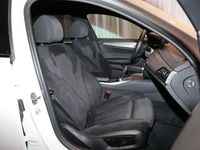 Gebraucht BMW 520 M Sport 190 PS (139 kW) 2017 Alpinweiß uni Kombi
