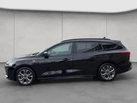 Gebraucht Ford Focus ST-Line X 125 PS (91 kW) 2023 Moondust silber metallic Kombi