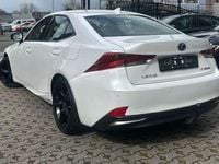 Gebraucht Lexus IS300h Luxury Line 181 PS (133 kW) 2020 Weiß Limousine