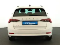 Gebraucht Skoda Octavia Ambition 150 PS (110 kW) 2023 Moonweiss metallic Kombi