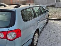 Gebraucht VW Passat 140 PS (102 kW) 2009 Blau Kombi