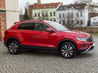 Gebraucht VW T-Roc Move 150 PS (110 kW) 2024 Rot SUV