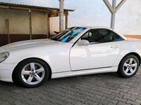 Gebraucht Mercedes SLK230 197 PS (144 kW) 2002 Weiß Cabrio