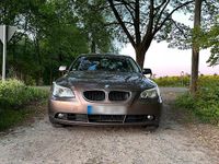 Gebraucht BMW 525 218 PS (160 kW) 2005 Braun Limousine