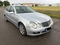 Gebraucht Mercedes E200 136 PS (100 kW) 2007 Silber Limousine