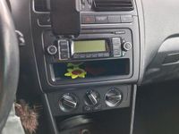 Gebraucht VW Polo Style 75 PS (55 kW) 2011 Blau Kleinwagen