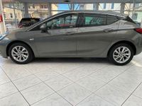 Gebraucht Opel Astra Innovation 136 PS (100 kW) 2018 Grau Limousine