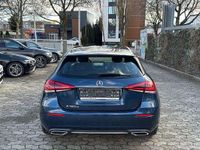 Gebraucht Mercedes A180 Advanced 116 PS (85 kW) 2021 Blau Limousine