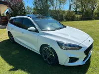 Gebraucht Ford Focus ST 150 PS (110 kW) 2021 Weiß Kombi