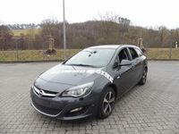 Gebraucht Opel Astra 179 PS (131 kW) 2012 Grau Kombi