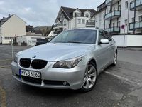 Gebraucht BMW 523 177 PS (130 kW) 2006 Silber Limousine