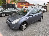 Gebraucht Hyundai i20 Classic 90 PS (66 kW) 2011 Grau Kleinwagen