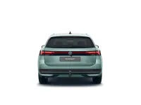 Gebraucht VW Passat Business 150 PS (110 kW) 2024 Maripositgrün metallic Kombi
