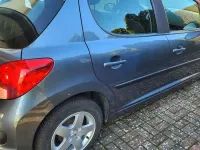 Gebraucht Peugeot 207 95 PS (69 kW) 2009 Grau Limousine